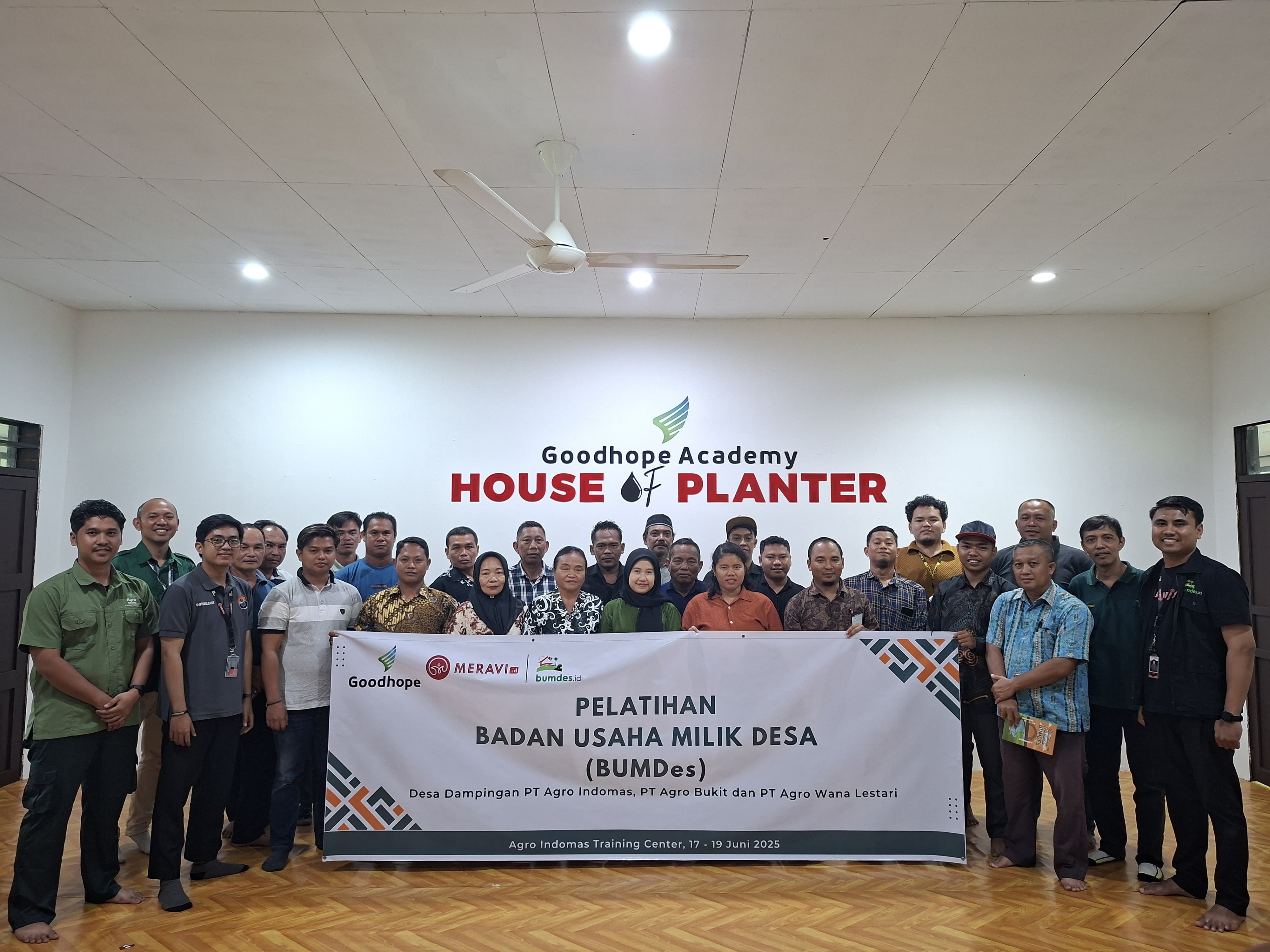 penguatan-kapasitas-kelembagaan-bum-desa-kolaborasi-pt-agro-harapan-lestari-dan-meraviid